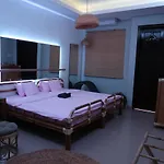 Lồng Đèn Đỏ Hotel