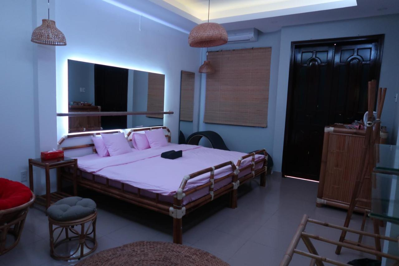 Lồng đèn đỏ TP. Hồ Chí Minh